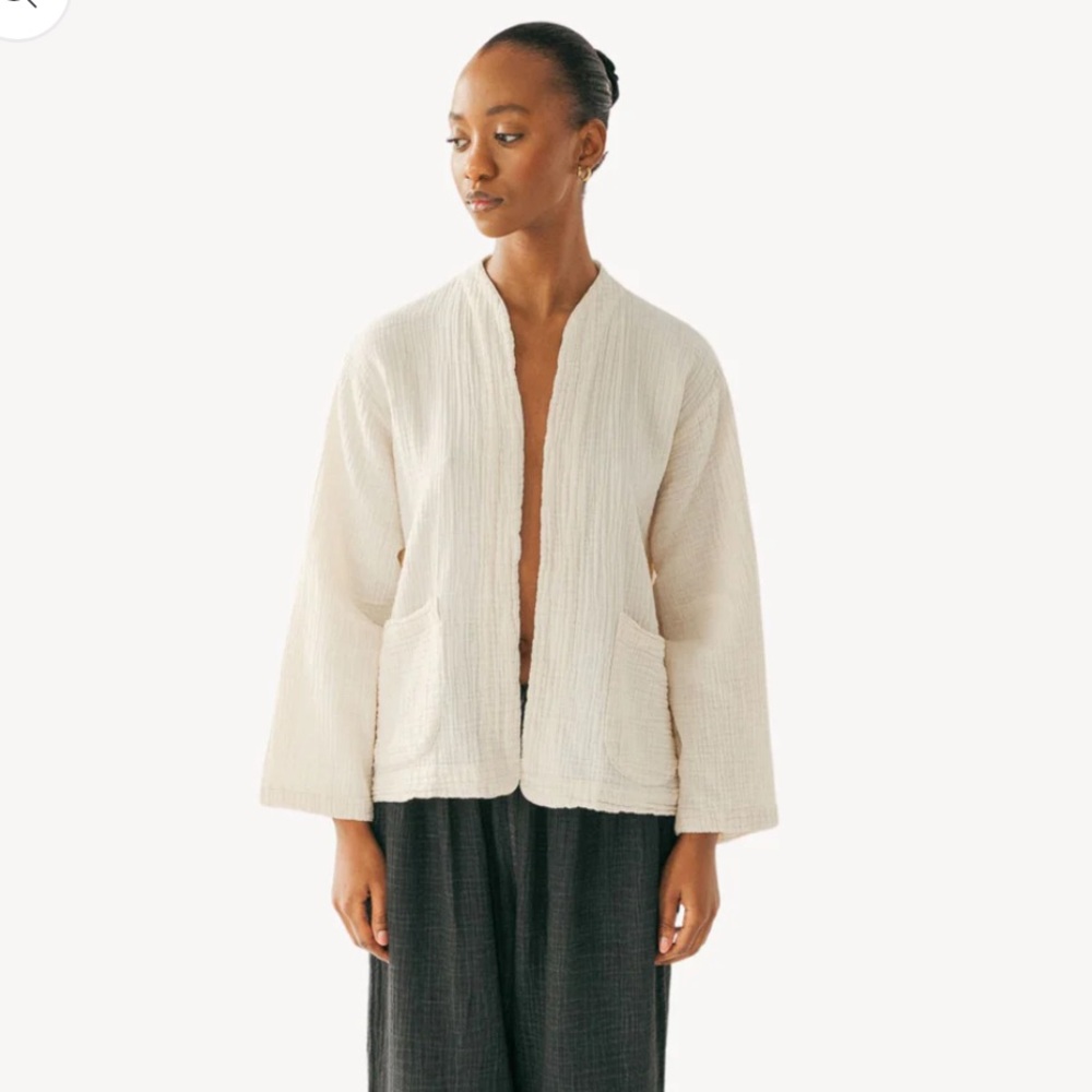 Pokoloko women’s crinkle short jacket